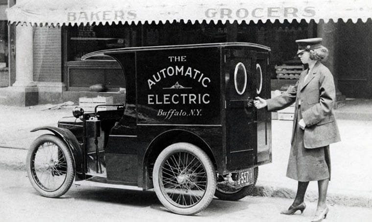 Coche eléctrico del servicio postal de Buffalo, Nueva York